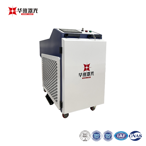 Fácil actúe la máquina de limpieza del laser del PDA 3000w para la superficie y la pintura oxidadas
